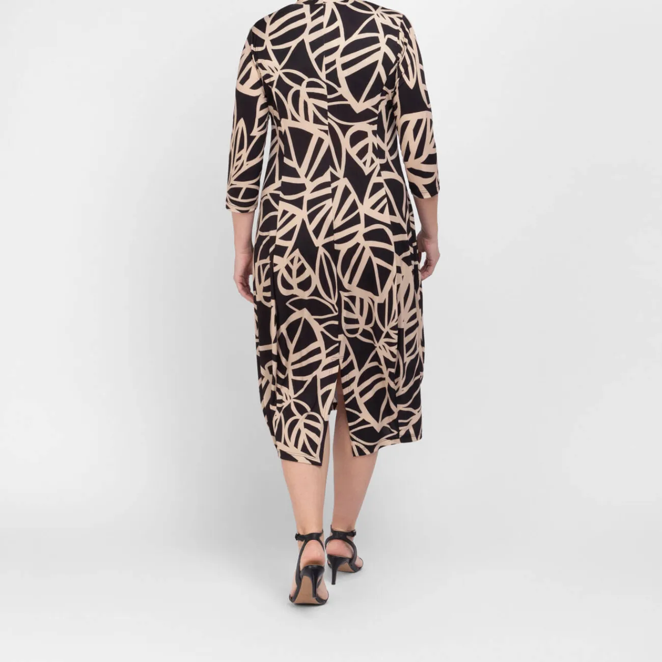Clearance Alembika Abstract Leaf Print Dress Black