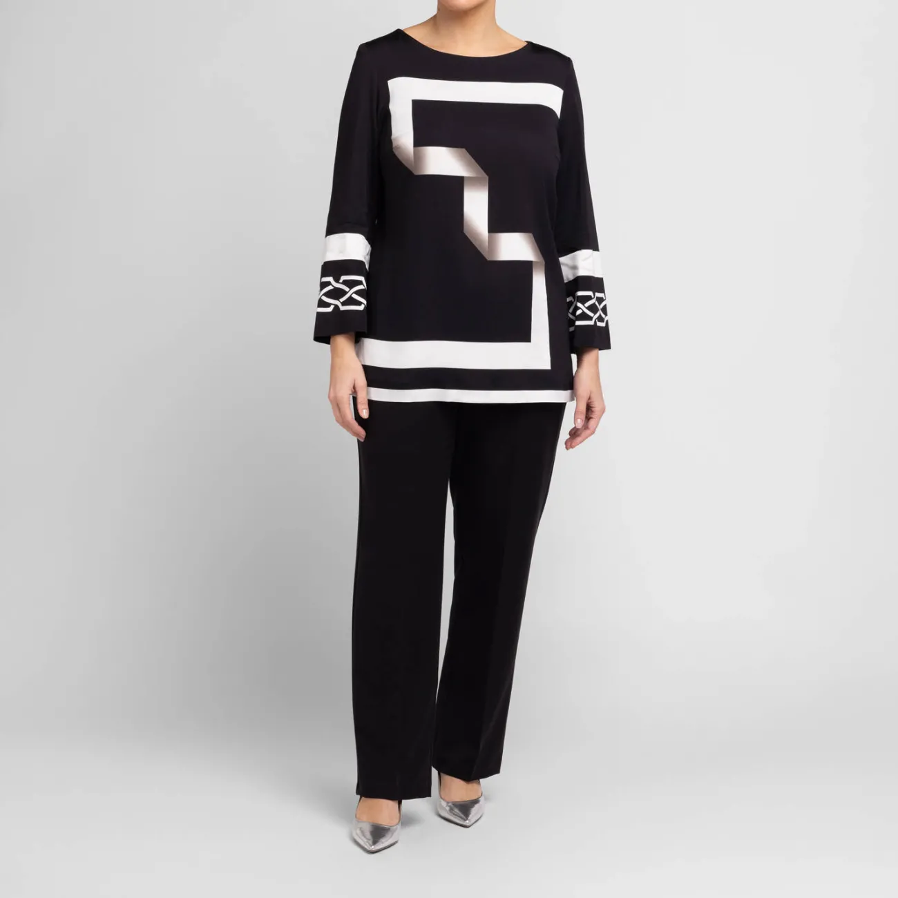 Discount Beige Pull On Trouser Parallel Leg Black