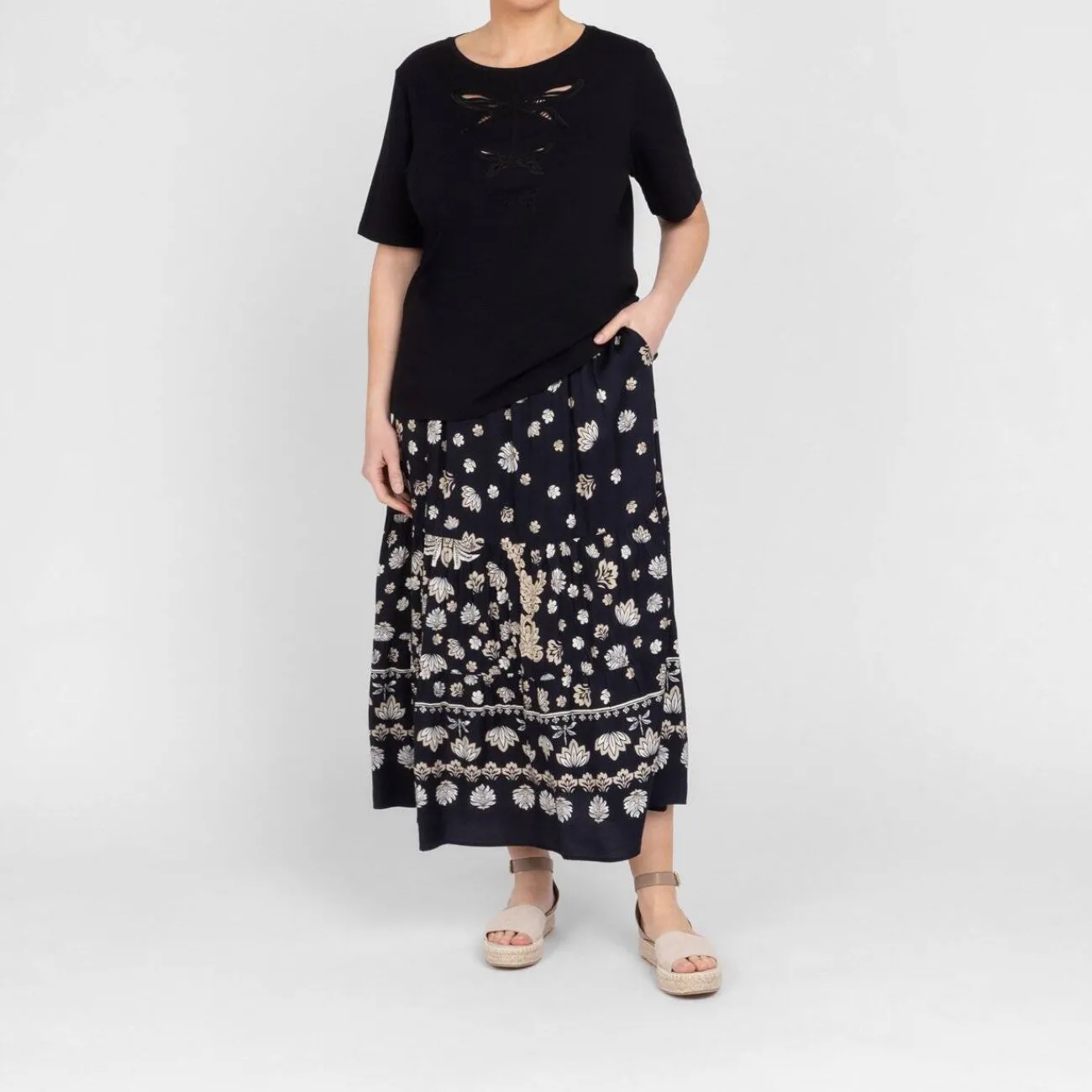 Best Elena Miro Tiered Floral Skirt Black