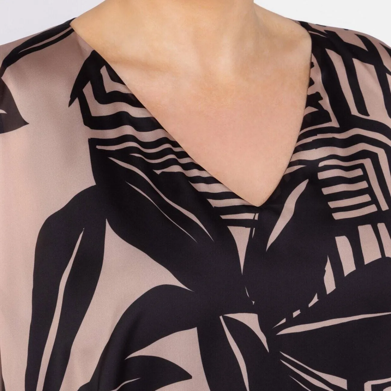 New GAIA Life Leaf Print Tunic Camel
