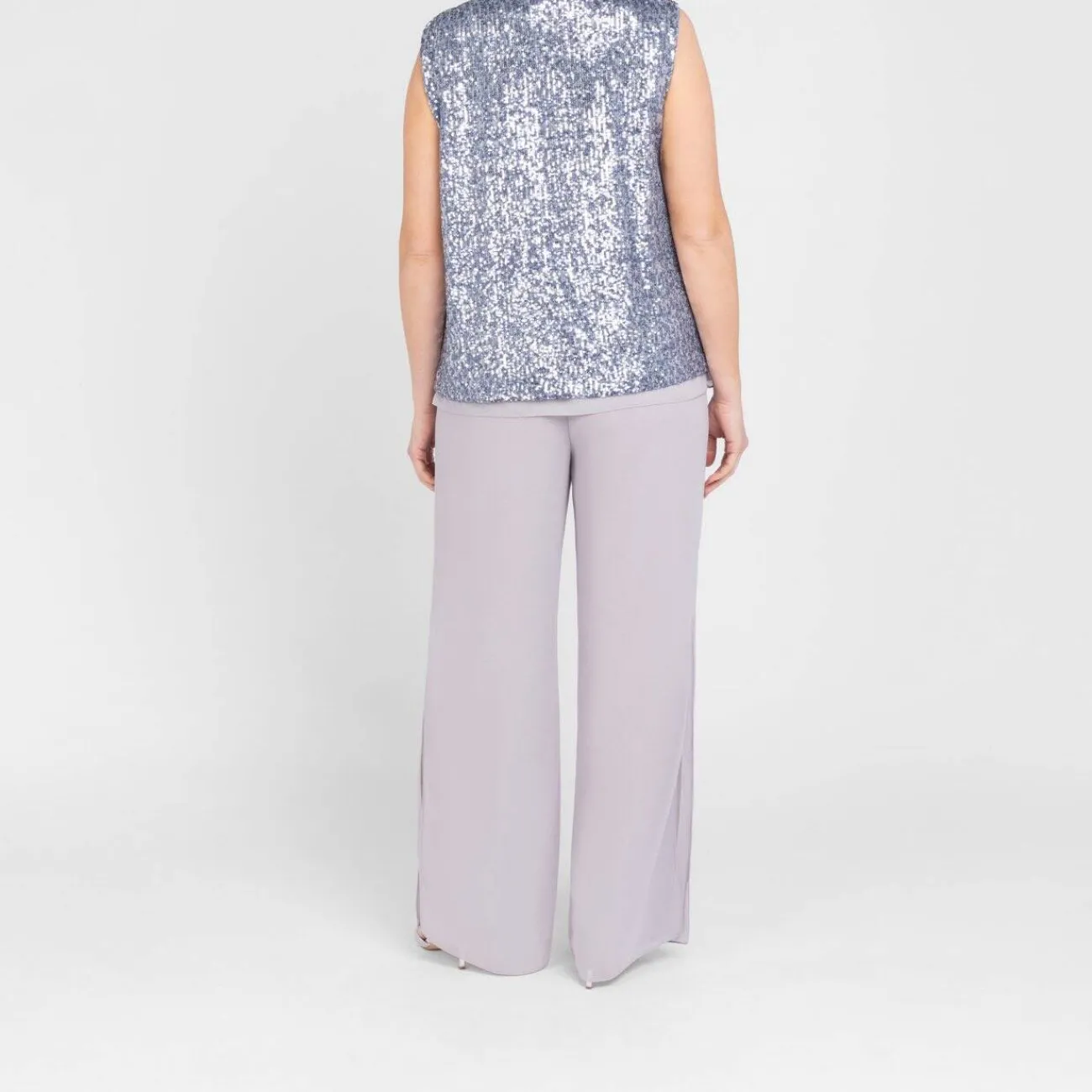 New GAIA Life Sequin Top Pearl Grey